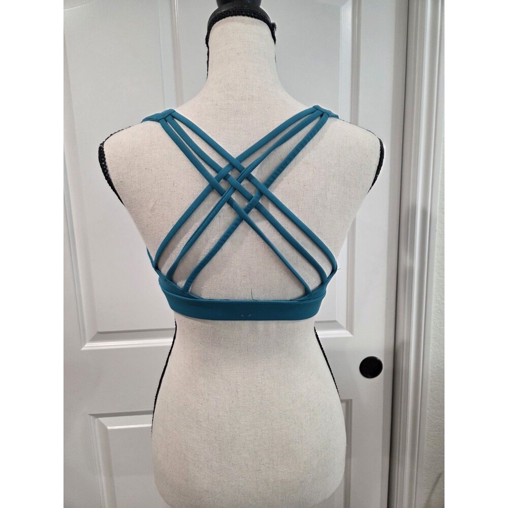 Women's Blue Solid Wireless Sports Bra Strappy Crossback Pullover Stretch S
